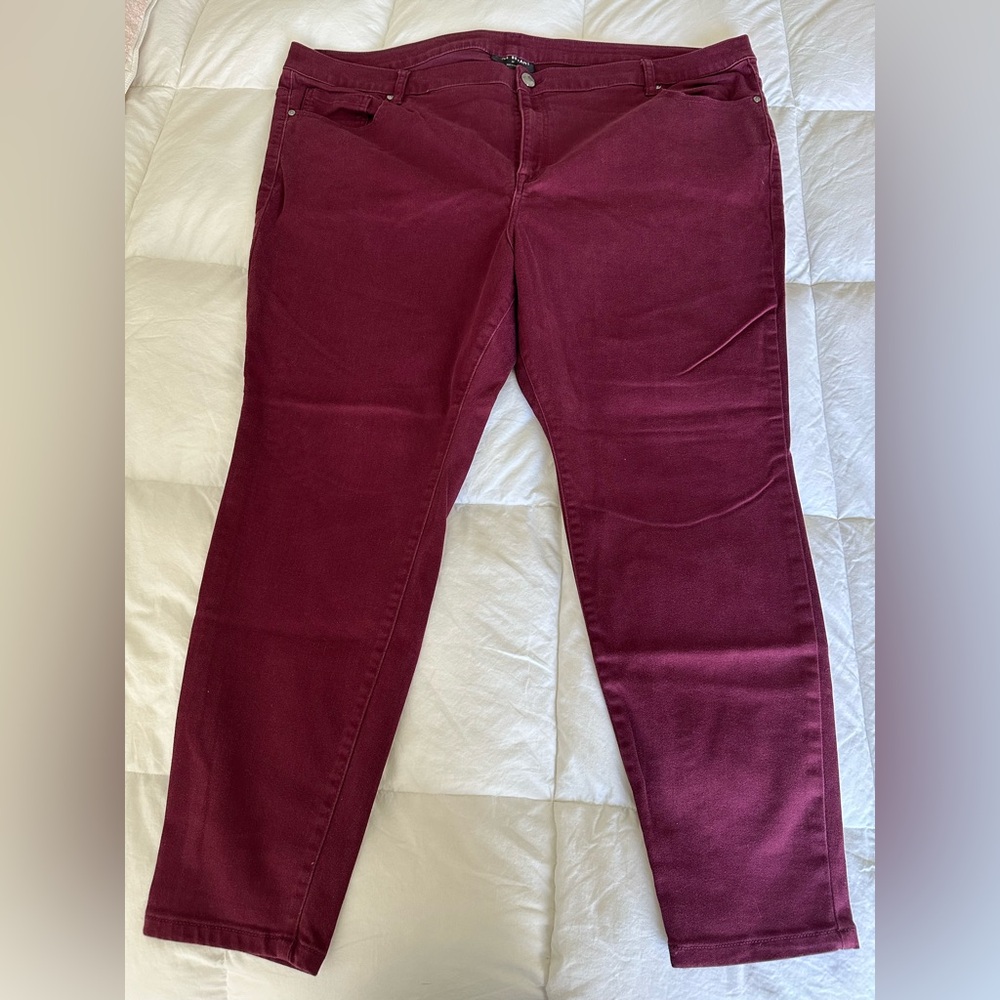 Lane Bryant women’s plus size 26W deep burgundy stretch pants